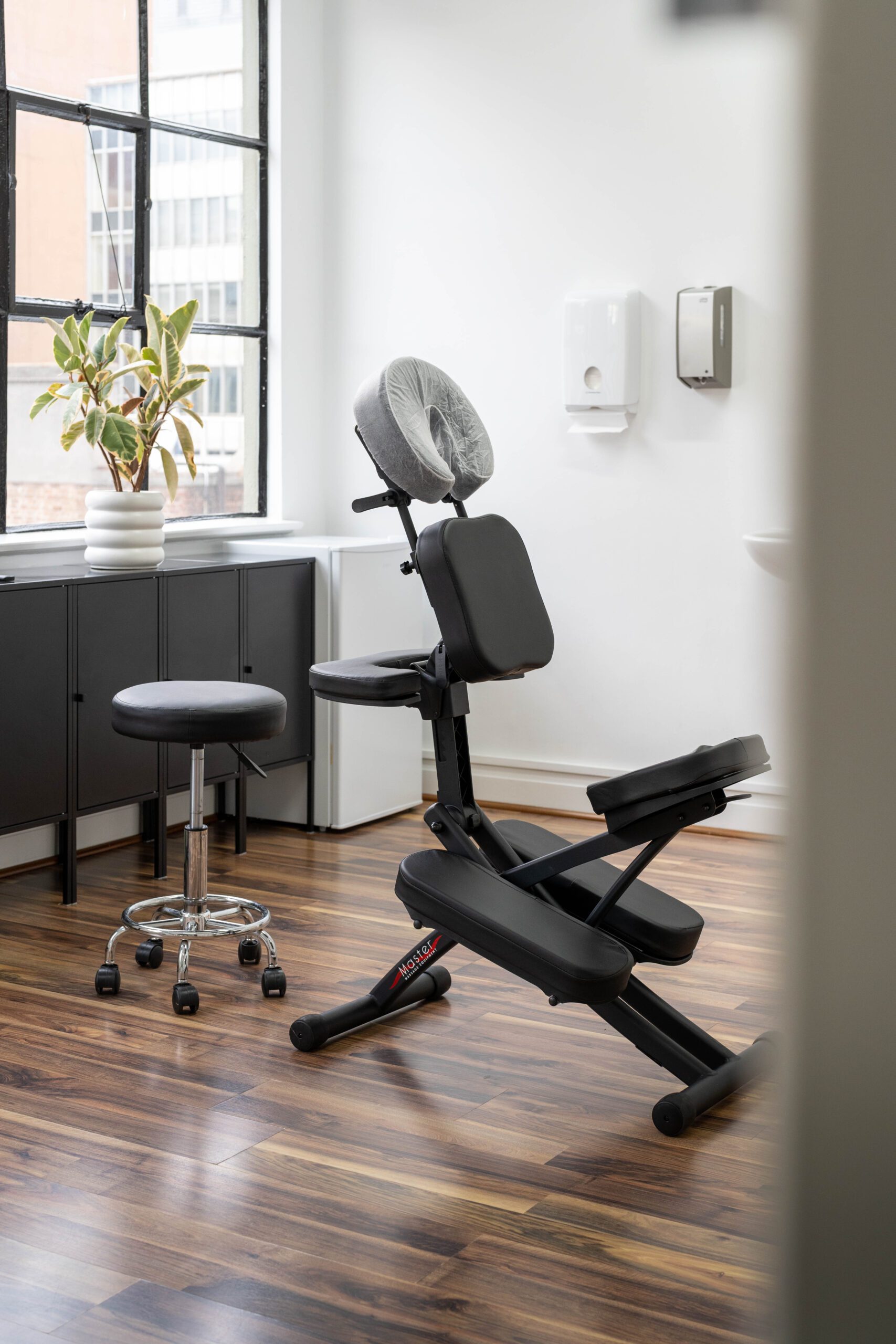 Scalp Micropigmentation Clinic Melbourne Australia CBD